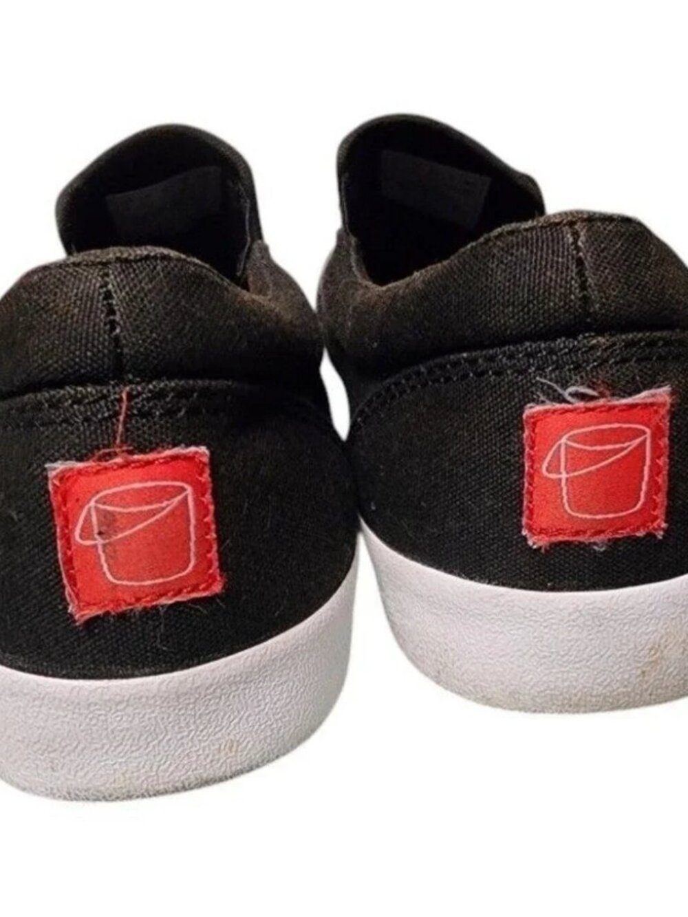 Bucketfeet 'The Duo' Slip-on Canvas Sneakers by Artist Andy Silvestri Size 7.5 - Picture 4 of 5